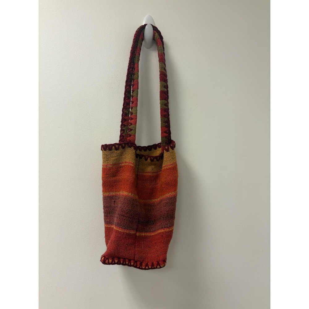 Colorful Peru Style Handmade Wool Yarn Shoulder Bag 11 x 12 x 2" Zip Boho Funky